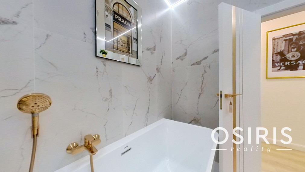 Klimatizovaný 4i rodinný dom, zariadený dizajnérom, altánok, 2x parkovanie na pozemku, novostavba 2023