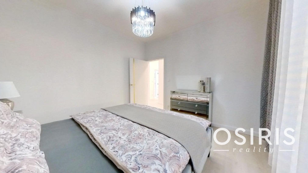 Klimatizovaný 4i rodinný dom, zariadený dizajnérom, altánok, 2x parkovanie na pozemku, novostavba 2023