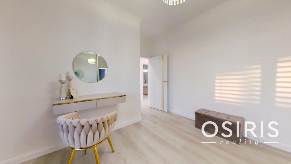 Klimatizovaný 4i rodinný dom, zariadený dizajnérom, altánok, 2x parkovanie na pozemku, novostavba 2023