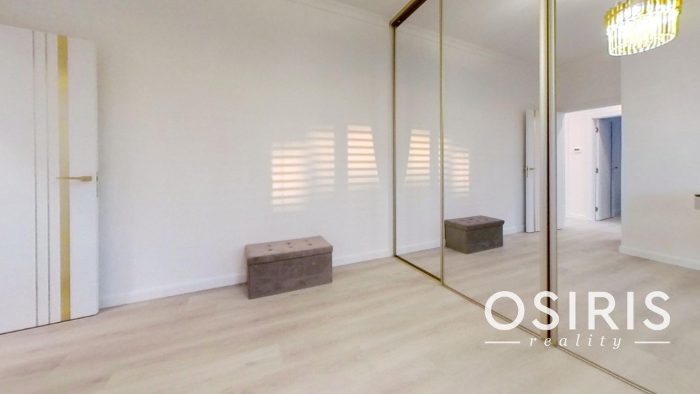 Klimatizovaný 4i rodinný dom, zariadený dizajnérom, altánok, 2x parkovanie na pozemku, novostavba 2023