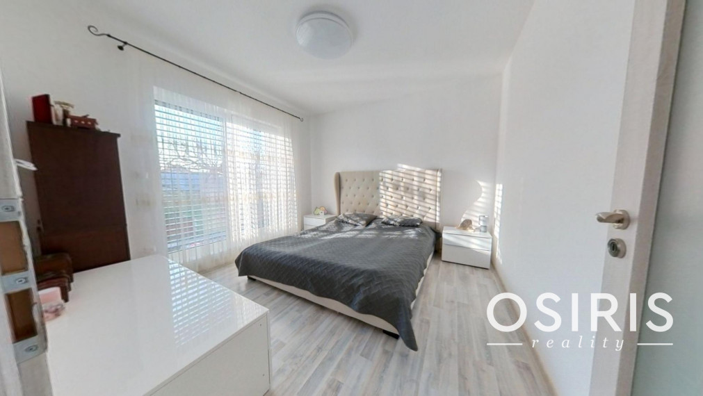 Zariadený 4i rodinný dom, 2x parkovanie na pozemku, novostavba 2019