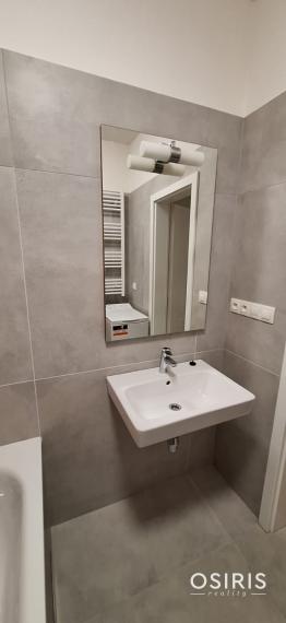 Na prenájom 2i byt s balkónom, novostavba 2023