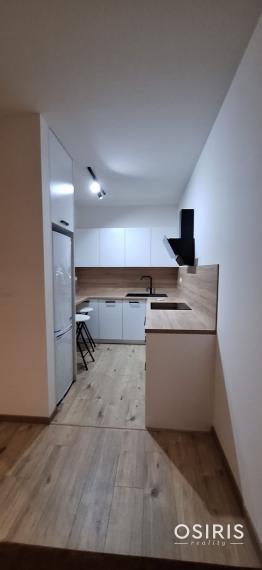 Na prenájom 2i byt s balkónom, novostavba 2023