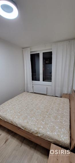 Na prenájom 2i byt s balkónom, novostavba 2023