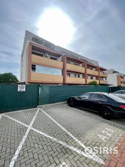 Výhodná ponuka! Kompletne zariadený 2 izb. byt s parkovacím miestom a pivničnou kobkou v cene