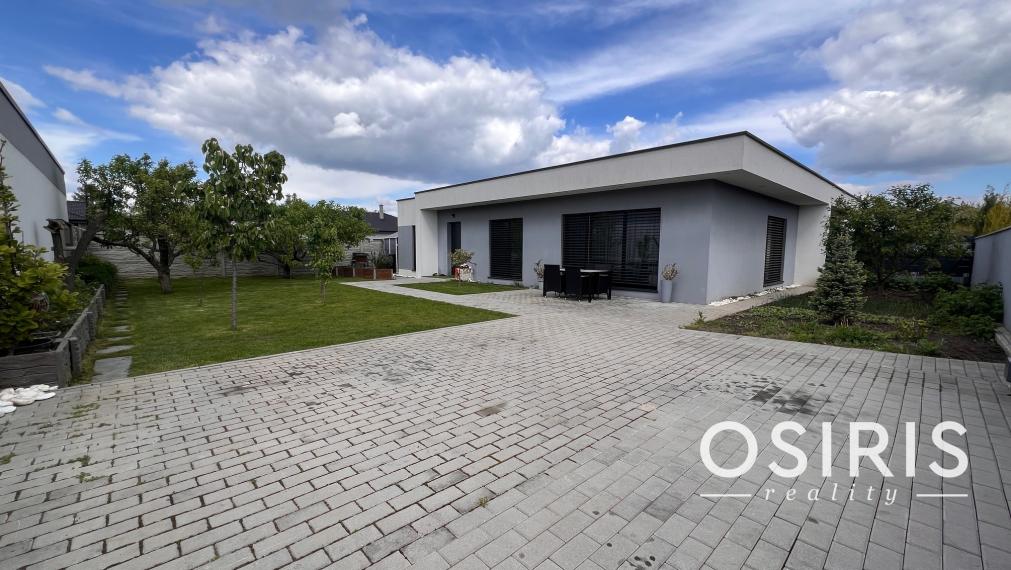 Zariadený 4i rodinný dom, 2x parkovanie na pozemku, novostavba 2019