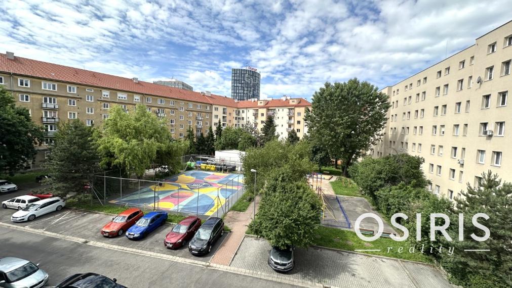 Novostavba: Priestranný 2i byt , balkón, parking, v blízkosti Tipos Arény