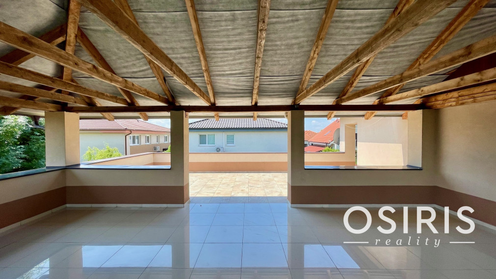 Rezervované. Veľkometrážny, slnečný byt s nadštandardne veľkou terasou - TOP PONUKA