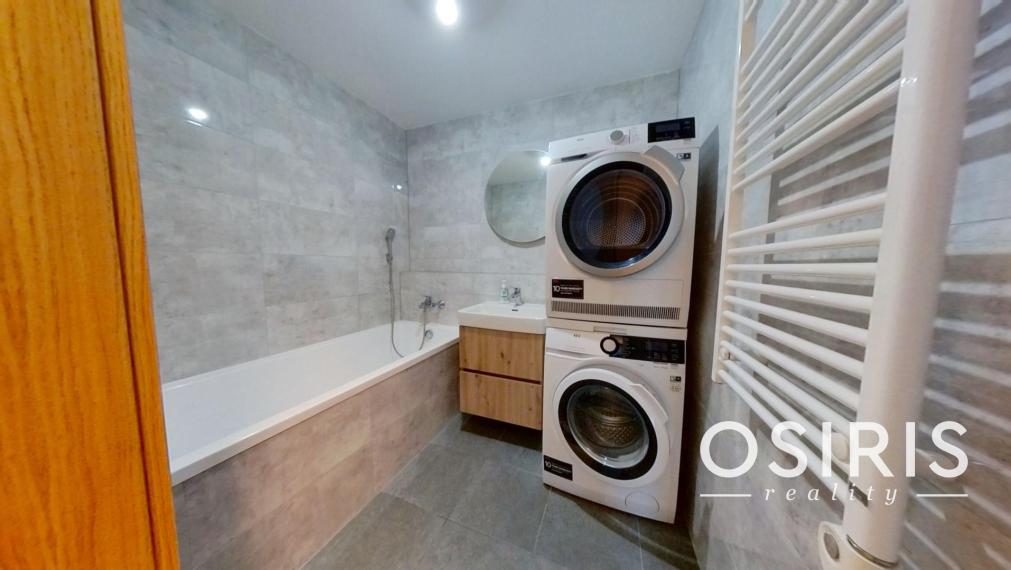 3i byt zariadený dizajnérom v novostavbe Cubicon, parkovanie v garáži