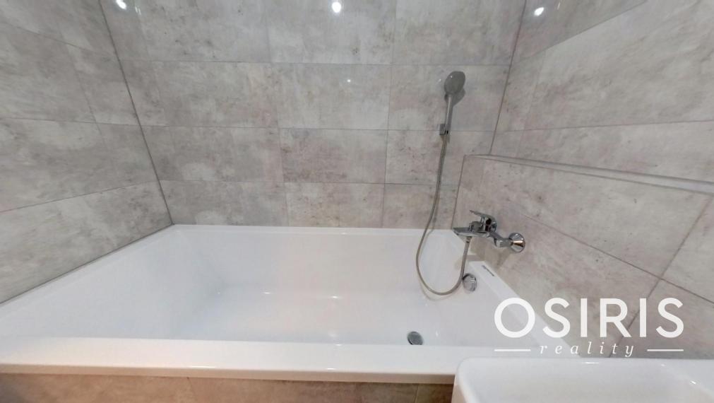 3i byt zariadený dizajnérom v novostavbe Cubicon, parkovanie v garáži