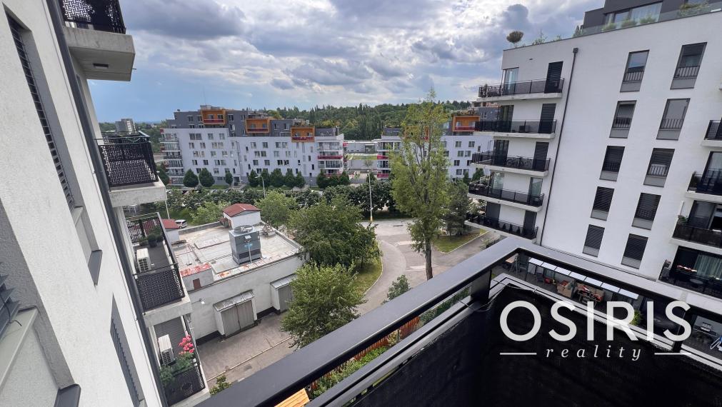 3i byt zariadený dizajnérom v novostavbe Cubicon, parkovanie v garáži