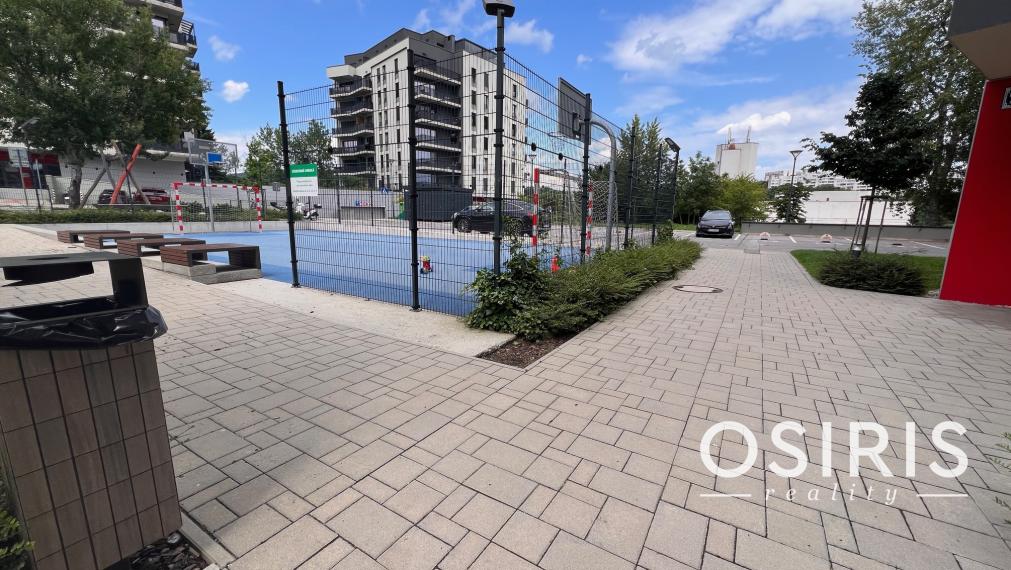 3i byt zariadený dizajnérom v novostavbe Cubicon, parkovanie v garáži