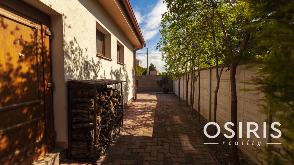 Skvelá investičná príležitosť! Exkluzívny 5 izbový rodinný dom vo vyhľadávanej lokalite