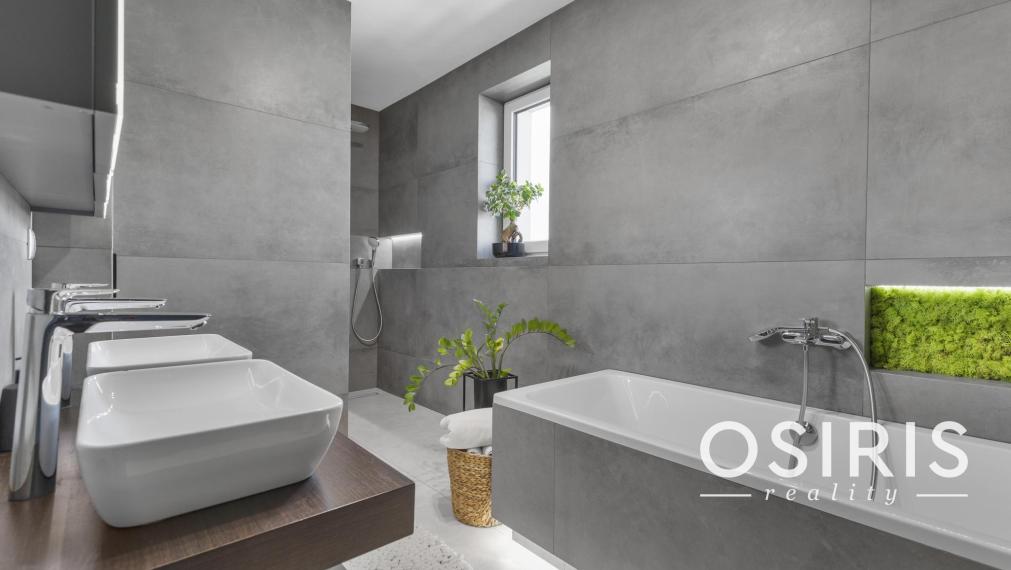 TOP PONUKA! Luxusný, kompletne zariadený 4 izbový dom