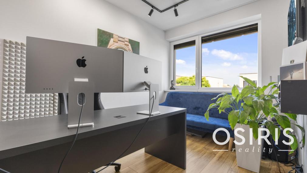 TOP PONUKA! Luxusný, kompletne zariadený 4 izbový dom