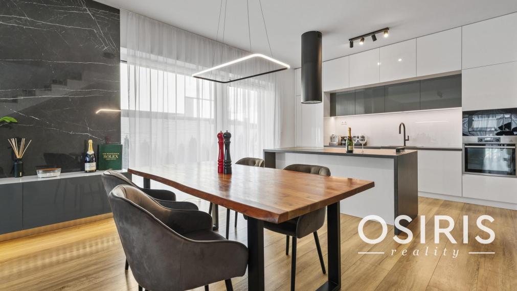 TOP PONUKA! Luxusný, kompletne zariadený 4 izbový dom