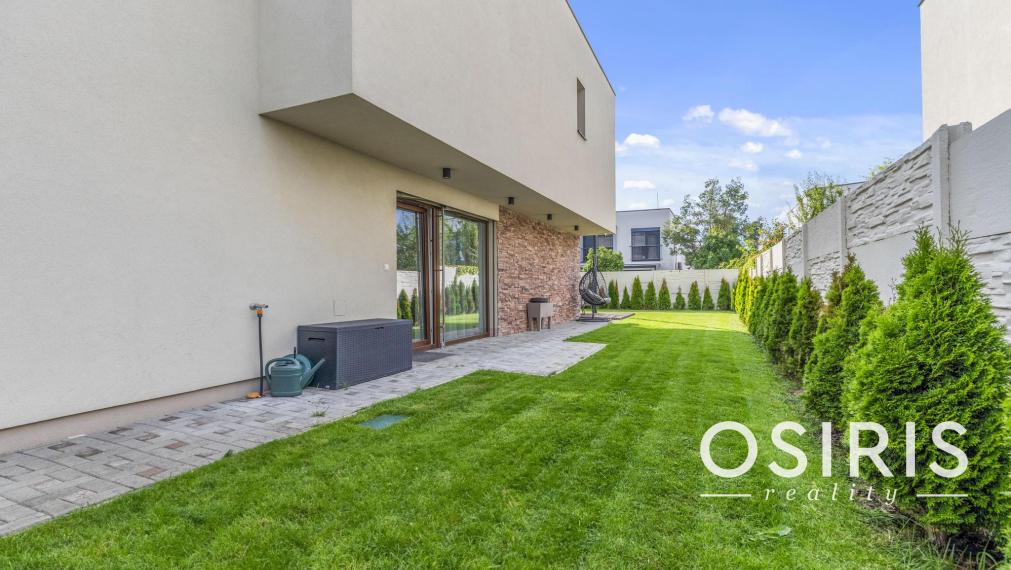 TOP PONUKA! Luxusný, kompletne zariadený 4 izbový dom