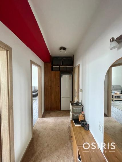 Veľký 2 izbový byt so samostatnou garážou