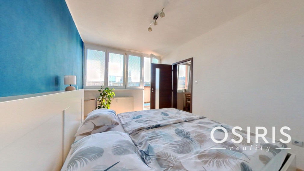 Na prenájom Klimatizovaný 2i byt s balkónom, Piešťanská ul.