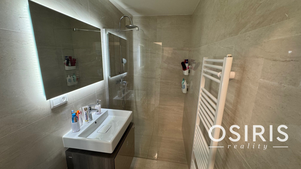 2,5 izbový byt s balkónom, novostavba 2023