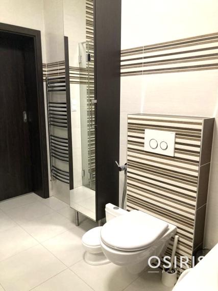 ODPORÚČAME! Skvelý, samostatný bungalov s bazénom a garážou