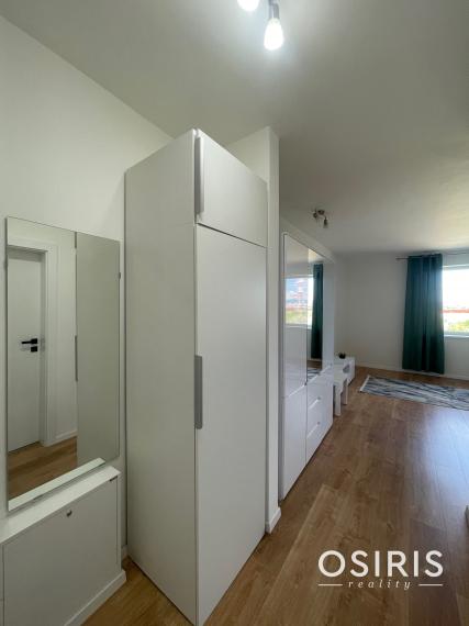 Pekný, zariadený 1 izbový byt s parkovacím miestom