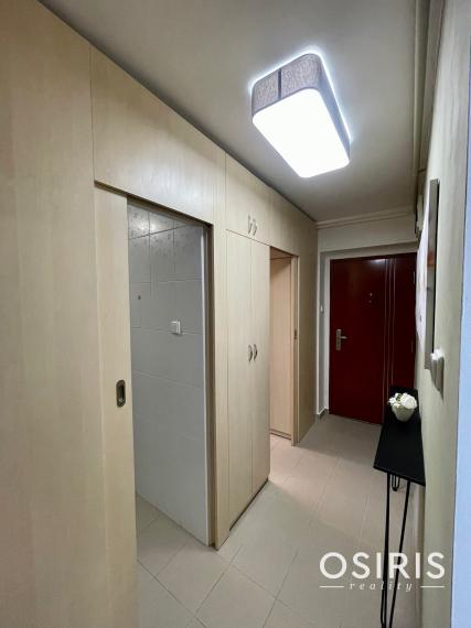 Útulný, kompletne zariadený 2 izb. byt s parkovaním v uzavretom dvore