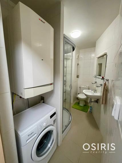 Útulný, kompletne zariadený 2 izb. byt s parkovaním v uzavretom dvore