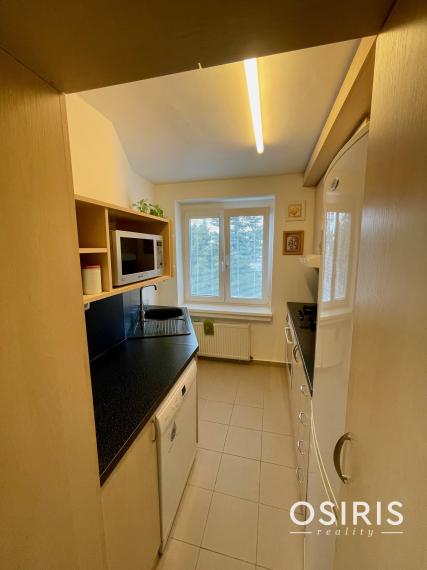 Útulný, kompletne zariadený 2 izb. byt s parkovaním v uzavretom dvore