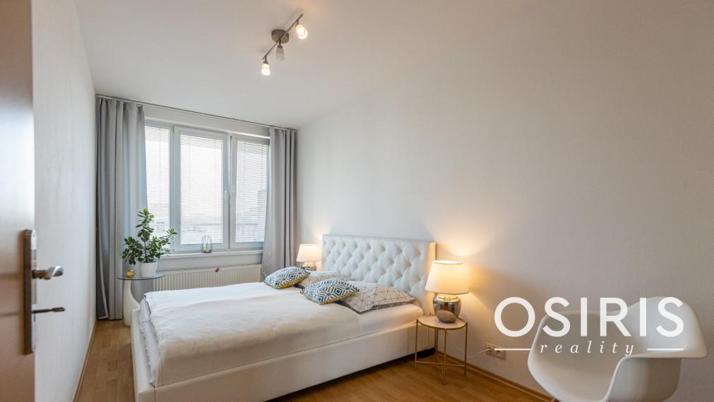 Na prenájom zariadený 2i byt s balkónom v novostavbe, Jégeho ul