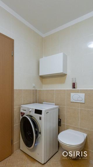 Na prenájom zariadený 2i byt s balkónom v novostavbe, Jégeho ul