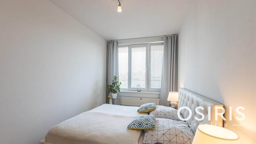 Na prenájom zariadený 2i byt s balkónom v novostavbe, Jégeho ul