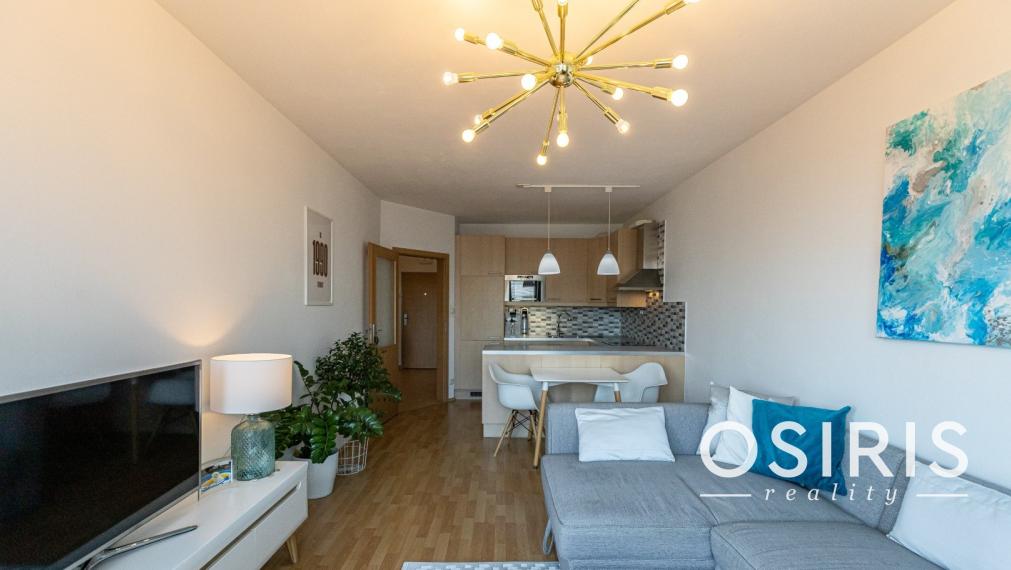 Na prenájom zariadený 2i byt s balkónom v novostavbe, Jégeho ul