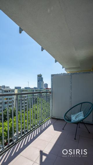 Na prenájom zariadený 2i byt s balkónom v novostavbe, Jégeho ul