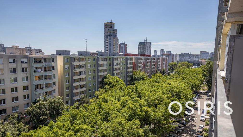 Na prenájom zariadený 2i byt s balkónom v novostavbe, Jégeho ul