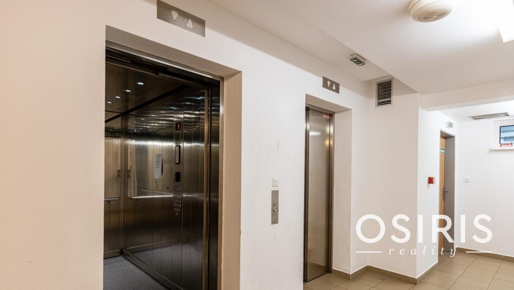 Na prenájom zariadený 2i byt s balkónom v novostavbe, Jégeho ul