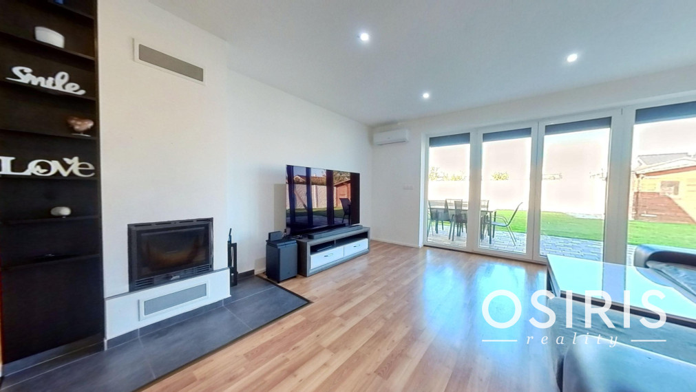 Klimatizovaný, samostatný 4i rodinný dom, terasa, novostavba 2020, Miloslavov