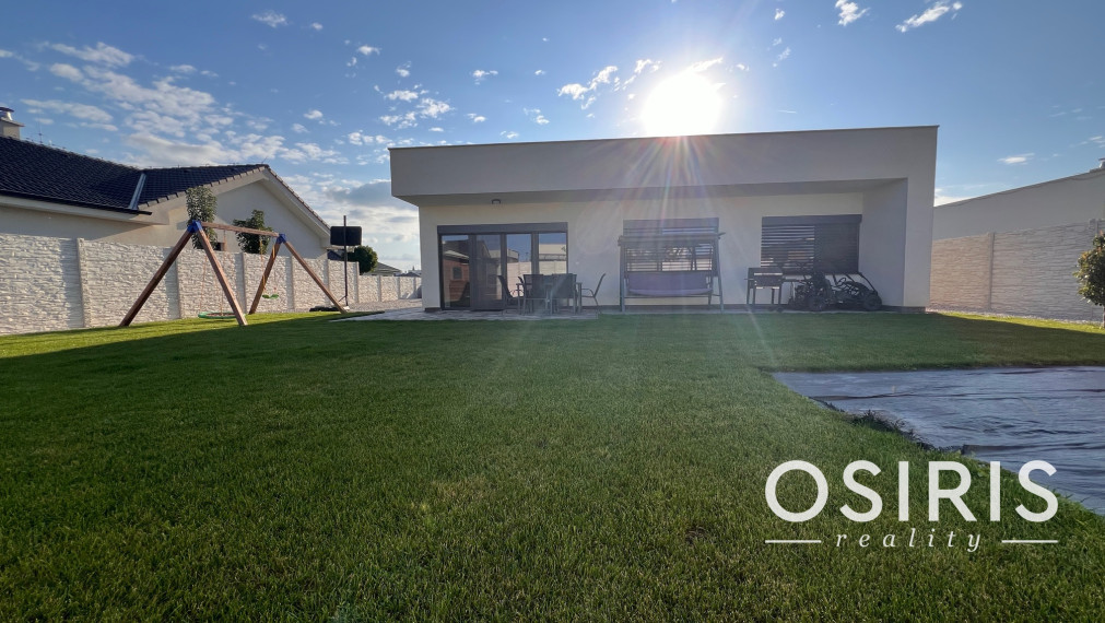 Klimatizovaný, samostatný 4i rodinný dom, terasa, novostavba 2020, Miloslavov