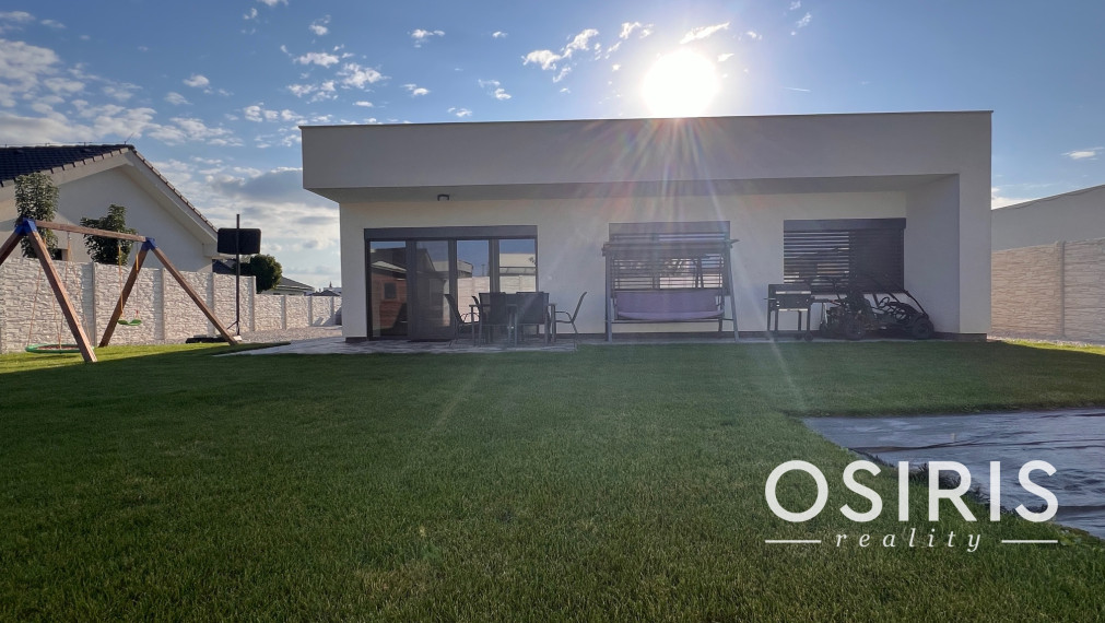 Klimatizovaný, samostatný 4i rodinný dom, terasa, novostavba 2020, Miloslavov