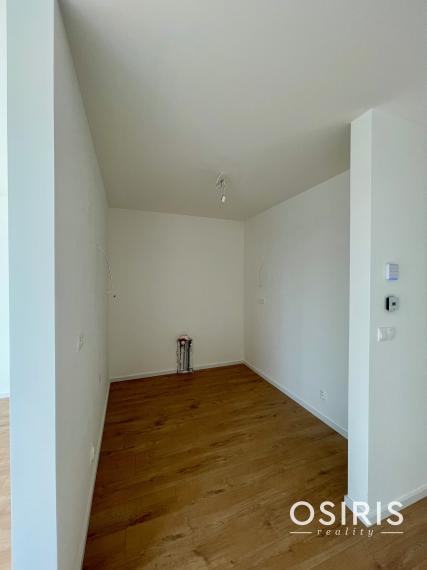 Exkluzívny strešný byt s veľkou slnečnou terasou - skolaudované