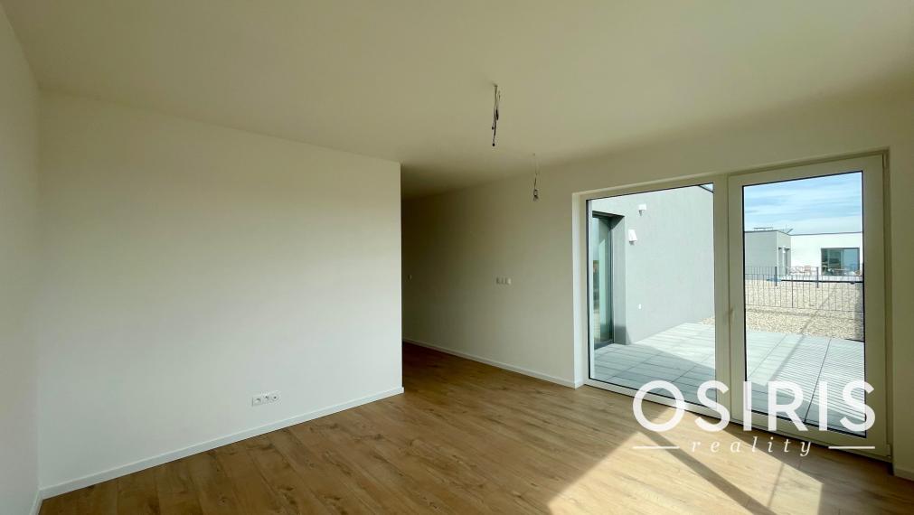 Exkluzívny strešný byt s veľkou slnečnou terasou - skolaudované