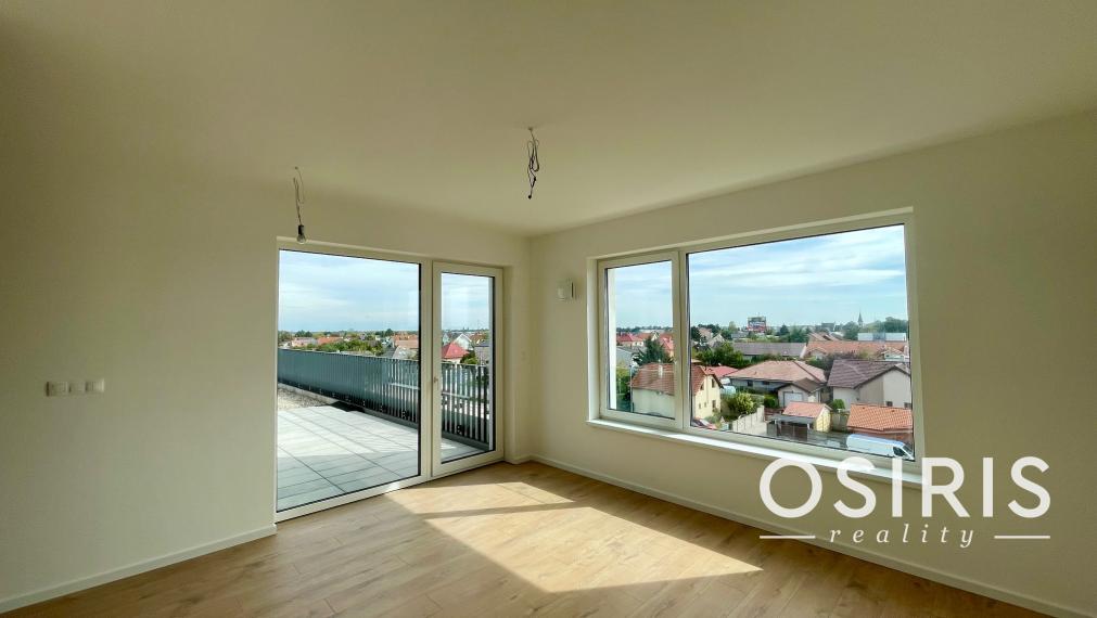 Exkluzívny strešný byt s veľkou slnečnou terasou - skolaudované