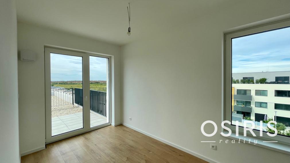 Exkluzívny 3 izbový, strešný byt s veľkou slnečnou terasou