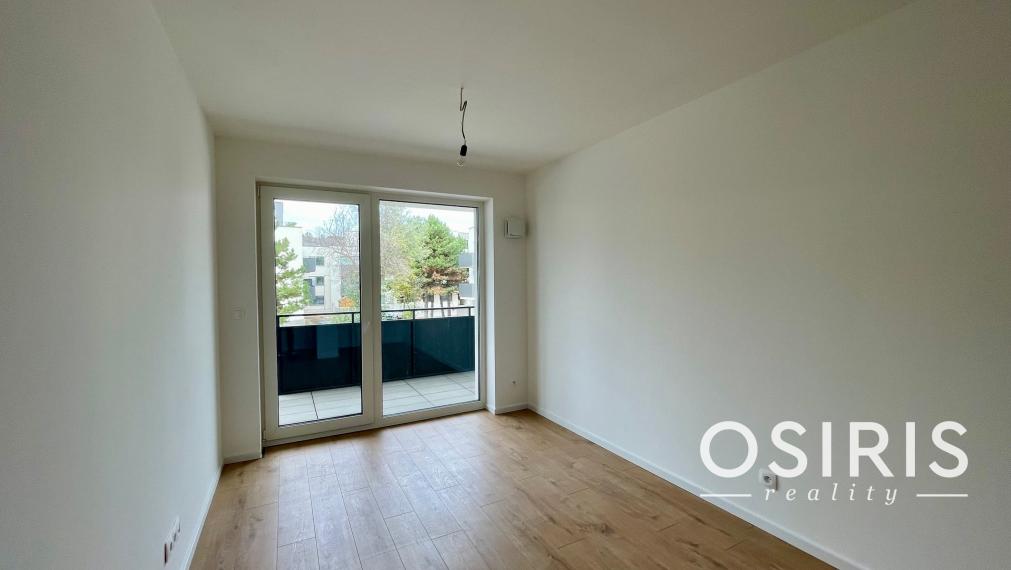 Skolaudovaný 3 izbový byt s priestranným balkónom