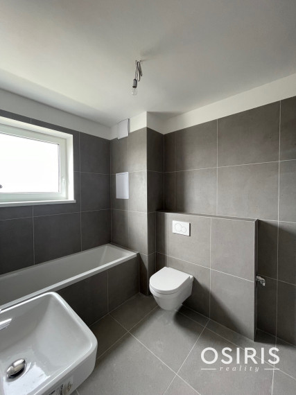 Krásny 3 izbový byt s veľkou terasou - skolaudované