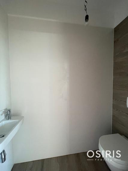 Prakticky riešený 3 izbový byt v štandarde za výbornú cenu