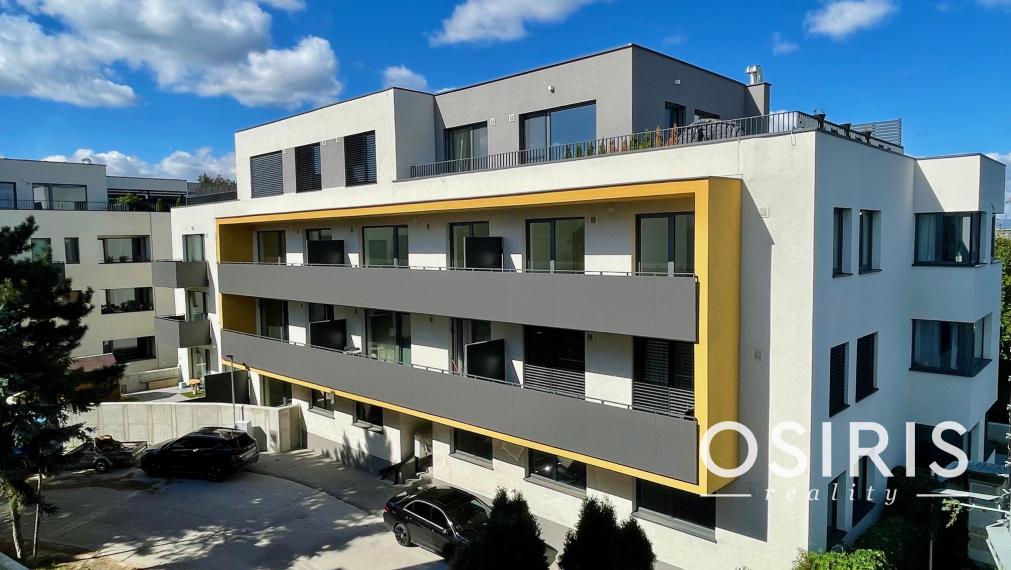 Prakticky riešený 3 izbový byt v štandarde za výbornú cenu