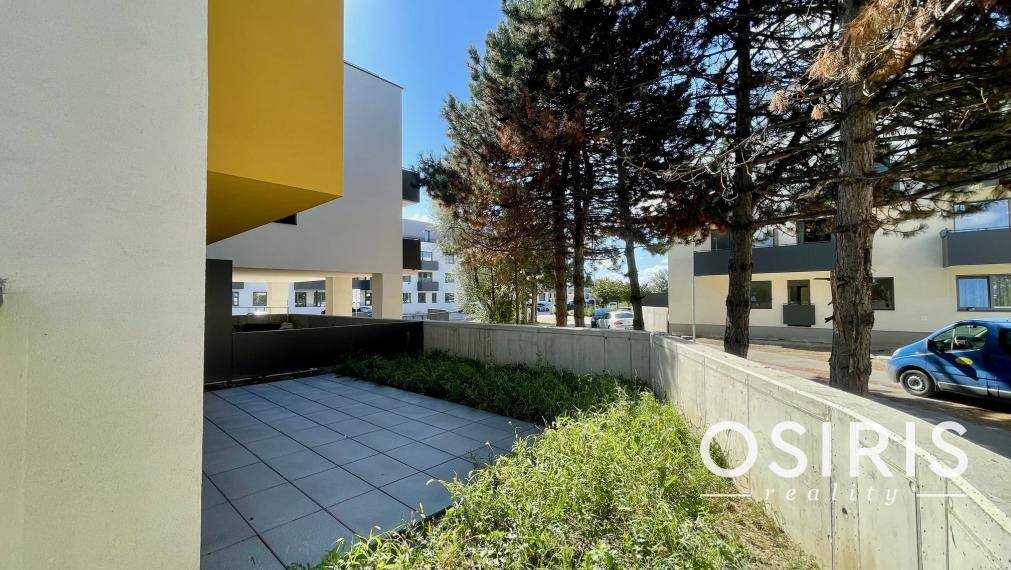 Moderný 3 izbový byt s priestrannou predzáhradkou