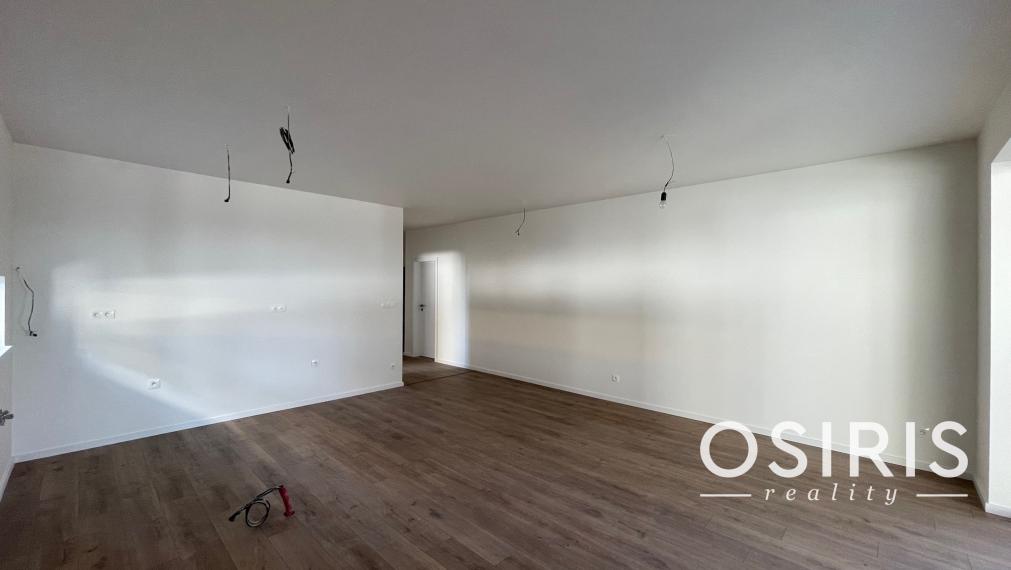 Moderný 3 izbový byt s priestrannou predzáhradkou