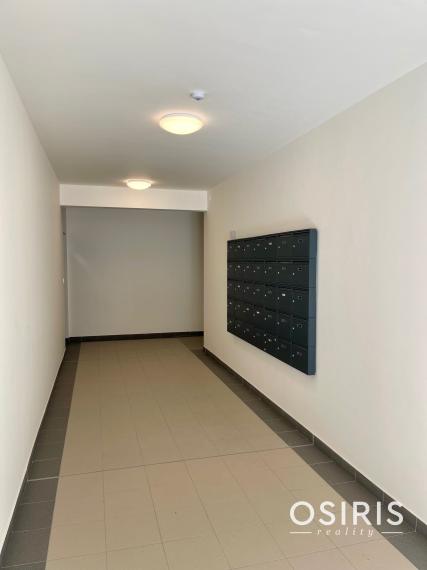 Krásny, strešný 2 izbový byt s veľkou, slnečnou terasou